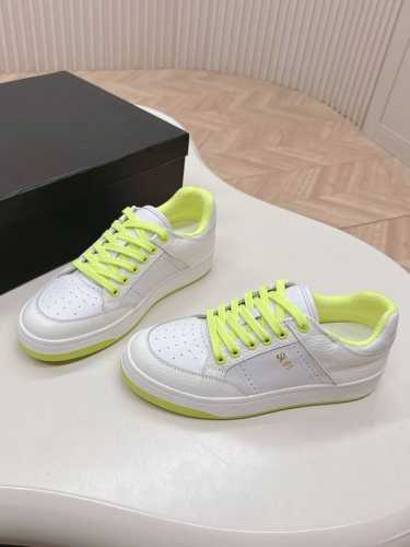 低帮牛皮面 YSL SAINT LAURENT 圣罗兰 SL61春夏最新爆款休闲系列 SL61运动低帮休闲鞋 圣罗兰 SL61 ，原版购入 一比一复刻 ，新鲜血