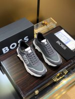 商品名称：Boss 波士 正规码数: 38-44 休闲鞋 商品材料：精选 牛皮鞋面，柔软羊皮垫脚；原厂特供大底。