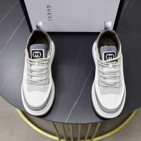 品牌：古奇GUCCI标准码：38-44等级：官网同款 材料：原厂皮面料 舒适内里 轻便耐磨大底款式类别：男士时尚休闲鞋靴 跑步 运动鞋 尊贵奢侈品大牌元素 顶级 - 点击图像关闭