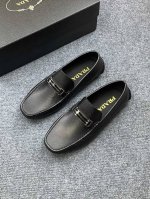 普拉达 Prada 男士豆豆鞋进口专柜材质十牛里。原板大底五金38-45可订46.47专柜全套包装