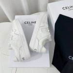 Celine赛琳~~全新升级版情侣款小白鞋系列；低帮 中帮 高帮运动鞋，魔术贴板鞋，休闲鞋 充满街头感的一双鞋子，拼色设计非常赞，这款鞋有它自己独特的设计，皮革