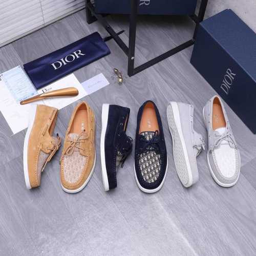 商品商标：Dior 迪奥 休闲鞋 正码码数: 38-44 45订做不退换 商品材料：精选反绒牛皮拼接鞋面 水染牛皮内里 原版大底