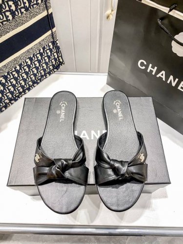 橙子出厂价p chanel 香奈儿 春夏新款 蝴蝶结平底拖鞋 休闲凉拖 码数 35-41
