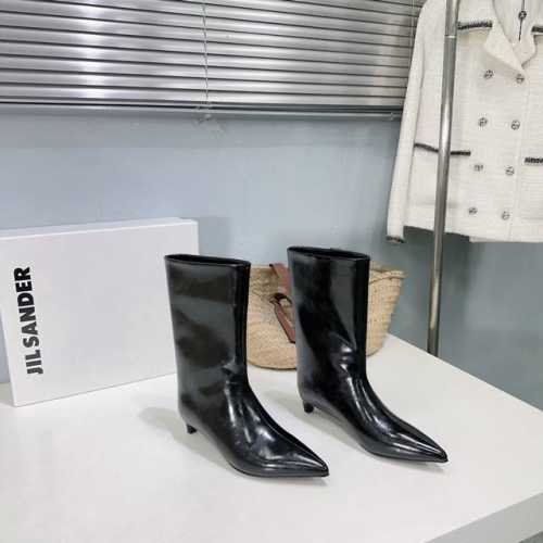 高品质出厂矮 ！高 ！小众潮牌新色！Jilsander吉尔桑达 2024ss秋冬猫跟修身辣妹骑士靴尖头长筒靴！ 极简主义炒鸡柔软舒适矮跟鞋时髦精绝对不能错过的必