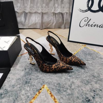 上新 Ysl 顶级高版本 官网同步新款Logo字母跟高跟凉鞋 细节处理完美 垫脚羊皮 质感细腻 aaa级意大利黑色真皮大底 极致完美复刻 1鞋面 Yb豹纹面料
