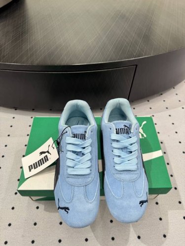 新品发售 ★面料：牛反绒 内里：科技布 鞋底：橡胶底 优雅风格 创造不一样的感觉 跟高 专柜包装 简约气质款式！ 市场顶级 Show Bdetails ⊿：Si