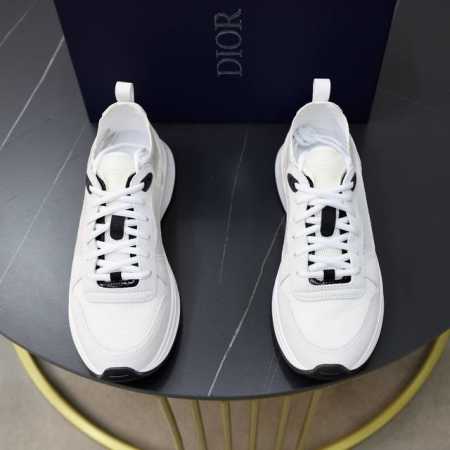Dior 迪奥 -高端品质 原单 -鞋面：纳帕小牛皮、品牌图腾网布、鞋舌品牌塑胶logo -内里：垫脚；高韧性布匹 -大底：超轻tpu发泡 橡胶：双色成型大底 - 点击图像关闭