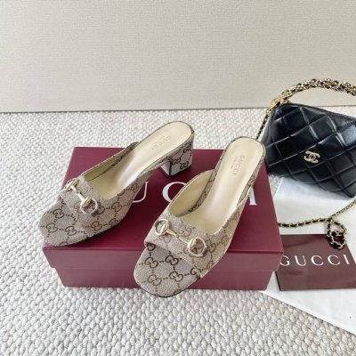Gucci古奇25年夏季新款 G家马衔扣粗跟凉拖鞋 牛皮面 真皮底 跟高:5Cm 正码:35-39订做40.41.42
