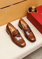 商品商标：Ferragamo 菲拉格慕 休闲皮鞋 正码码数: 38-44 45订制 商品材料：精选 进口头层开边珠牛皮鞋面+奢华五金扣，进口水染牛皮内里。强烈立