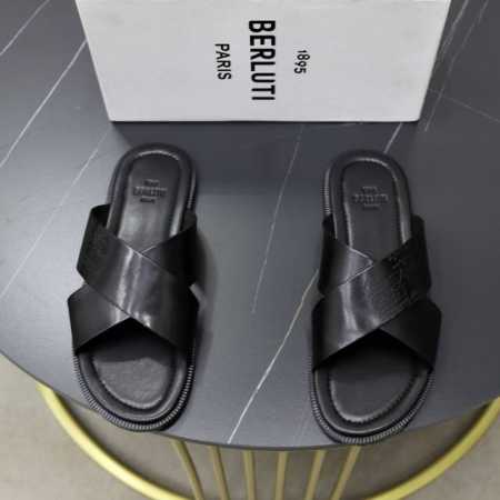 出厂价： Berluti 布鲁提 顶级手工上色牛皮男士拖鞋！ 全手工制作！有装饰的sifnos Scritto图纹皮革拖鞋！官！采用进口皮胚古法上色改色处理 鞋 - 点击图像关闭