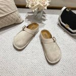 birkenstock博肯，日本限定版，此限量版目前只有日本能买到，新加坡，台湾都没有！进口真橡胶软木，不是低端木康底，是同红酒瓶塞一模一样的橡胶软木懂的自然懂