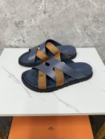 实价男 、女 Hermes-爱马仕 春夏凉拖系列！ 经典款型 一直都很火爆的拖鞋- 凉鞋,随意各种搭配都很棒！！！ 码数：35-45 38、45定做不退换 Y6