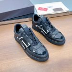 代购级品质 实物拍摄 Valentino Garavani VL7N 小牛皮低帮绑带运动鞋、休闲鞋 男士女士情侣真皮板鞋 - 七条绑带，装饰橡胶效果 VLTN
