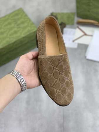 工厂价 实价 水染牛里 古驰懒人套脚皮鞋爆款精选 古奇gucci 官网最新款古奇懒人皮鞋，爆款版型简洁大气，潮男专属.独有的官网最新品牌原版双g压花素元素古奇原 - 点击图像关闭