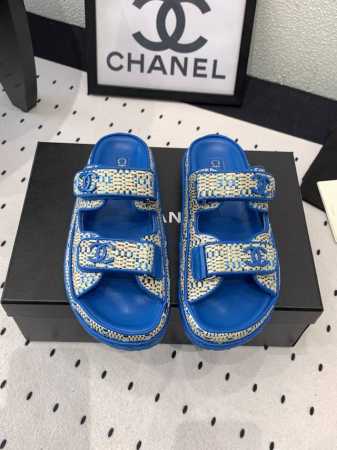 Chanel新款半拖沙滩鞋 高版本出货 上脚舒适超显腿型 夏季出行旅游必备单品 高密度编织鞋面 羊皮垫脚 原版开模大底 Size: 35-39 40 41订做 - 点击图像关闭