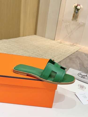 爱马仕Hermes，真皮大底 出厂价 顶级版本！原版开发 鞋面：牛皮 内里垫脚 羊皮 大底：意大利真皮大底 码数：34-43注 34 41 42 43 码定做