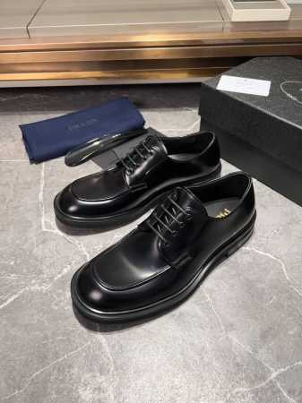厂价 。 普拉达 PRADA 男士皮鞋进口专柜材质十牛里。原板大底39-44可订38 45专柜全套包装 - 点击图像关闭