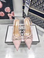 橙子出厂价p chanel 香奈儿经典款 蝴蝶结网纱尖头高跟凉鞋 高跟鞋 跟高 6Cm 码数 34-42