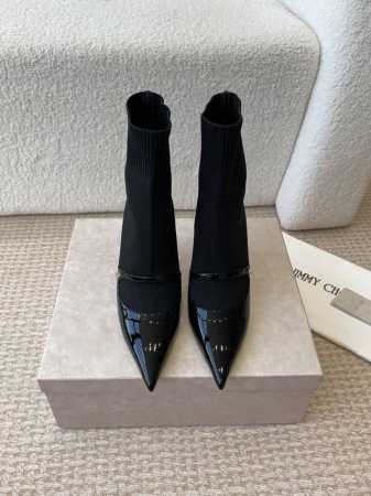 JIMMY CHOO CAROLYN 24ss 秋冬季新款 女士尖头玛丽珍 袜靴JC 拿铁色海军蓝色撞色皮革拼针织踝靴 现代时尚的潮流化身 将经典玛丽珍鞋型重新 - 点击图像关闭
