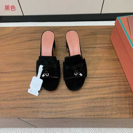 Loro Piana 羊京中跟拖鞋。鞋面羊京，羊皮内里及垫脚。真皮中底，真皮包跟。进口真皮大底，跟高8cm。码数：34-42 34、40、41、42定制不退换 - 点击图像关闭