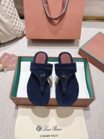 高版本 主打6色 出厂310 2025官网 Lp新品发售Loro Piana 官网同款同款拖鞋｜采用 Wish 羊京面料制作｜鞋面采用优质特级羊绒｜垫脚羊绒，垫