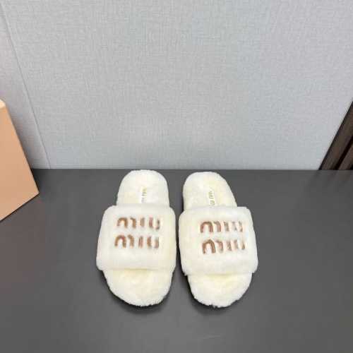 出厂 独家顶级版本 缪缪miumiu2024Vs新款毛拖系列 百搭时髦单品！不管居家还是外穿都是品味的象征性！ 秋冬搭配袜子 那更是太绝太绝了 面料：定制原版羊