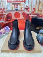 切尔西开牛皮黑短靴 Price： RMB 顶级版定制 2024 无论是楦型、面料、钻、钉、内里、大底、都尽可能的接近ZP 鞋底原厂特供原版底 内里进口水染牛皮