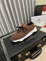 出厂价： 春夏新品系列，市场唯一对版版本 布鲁提 Berlut* Shadow男士运动鞋履 。香港购入原版开发打造 作为品牌首款针织运动鞋履，这双袜子鞋用轻盈且
