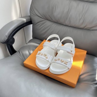 橙子出厂价p louis Vuitton 路易威登 Lv新款 魔术贴平底凉鞋 沙滩鞋 欧洲代购版本 小红书新品 休闲Ootd 凉鞋天花板 原版开模 代购版本 进