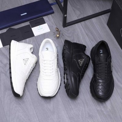 商品商标：Prada 普拉达 休闲系带男鞋 正码码数: 38-44 商品材料：精选 优质压纹牛皮鞋面 网内里 原版大底