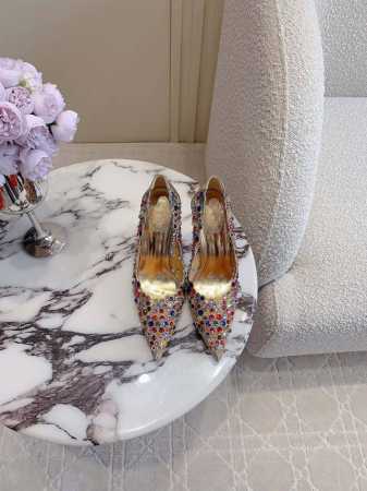 出厂价 Ren* Caovill*重工水晶宝石婚鞋系列 bling bling精致逼人 堪称工艺品 面料进口金属丝编织电绣配珠光羊皮面 垫脚羊皮 意大利真皮大底 - 点击图像关闭