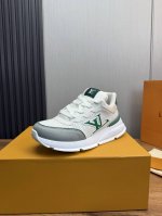 工厂P价 Lv.男鞋专柜爆款，官网同步，1:1高品质出货原版牛皮 原厂原版底，38-45 45定做不退换