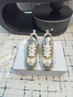 dior 迪奥2025春夏走秀新款 Vibe标志性时尚摩登运动老爹鞋 Cd字母Logo Oblique印花图案系带拼色厚底跑鞋 材质:鞋面采用特殊工艺搭配网眼织