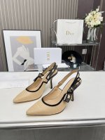出厂360 顶级版本 迪奥 Dior 刺绣高跟鞋 刺绣图案 字母Logo织带凉鞋款 春夏最新提花刺绣图案凉鞋款. 原版购入. 特订材料. 一比一零差距复刻！ 材