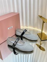 顶级版本Miu Miu 镂空网面芭蕾鞋单鞋 缪缪女士蝴蝶结装饰缎面芭蕾舞平底鞋独家高版 Miu Mi*2025春夏芭蕾网纱平底玛丽珍乐福鞋平底Zp开发 原版秒杀