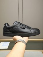 全真皮 Coach蔻驰独家新款男士低帮休闲系带板鞋 休闲时尚百搭款,四季可穿 板鞋可以说是每年最流行的一款鞋了 适合现在年轻人的潮流选择 这款休闲男鞋采用便捷的