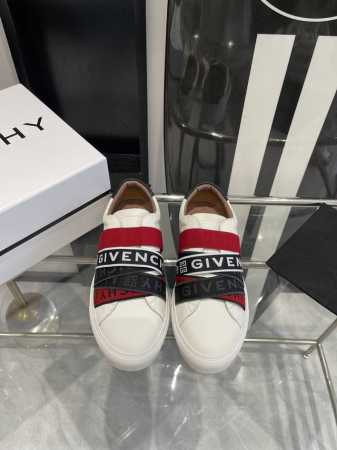 代购级别 新配色GIVENCHY纪梵希2024春夏新款小白鞋原版开发全网最高版本无论是面料、内里、垫脚都是用最好的牛皮不是市场上的普通货原版TPU大底女码35- - 点击图像关闭