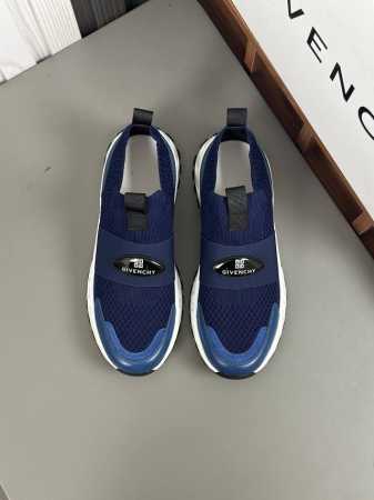Givenchy 纪梵希 -高端品质 原单 -鞋面：纳帕小牛皮、反绒小牛皮、鞋身高丝光布匹、热切品牌logo -内里：垫脚；品牌帆布 -大底：超轻耐磨绒 橡胶； - 点击图像关闭
