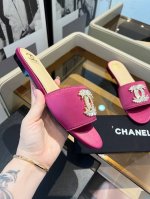 工厂p价 女装女鞋 运动原单 Chanel小香C家凉拖系列 官网同步 经典高雅 随意穿搭 原版Logo标 选用进口牛皮和C家定制面料 多种颜色供女神选择 码数