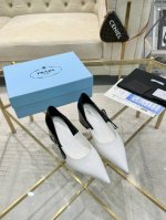 PRADR 普拉达 上新出厂价 进口真皮底 仿真皮底 Prad* Raf simons x 2024 aw 早春最新T台走秀粗跟系列款 鞋面：进口牛柒皮 内里：