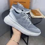 上新Louis Vuitton路易威登2025新款Louis Vuitton系带系列！鞋面复杂飞织工艺现已火爆登场，专柜LV形状压花拼接原图案，原版原材料，面料