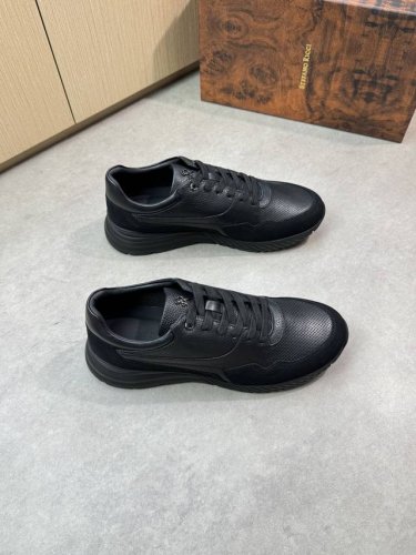 Stefano Ricci 史蒂芬劳 尼治 -高端品质 原单休闲运动鞋 -鞋面 进口纳帕小牛皮 打孔小牛皮 反绒小牛皮 鞋舌品牌Logo金属扣件 -内里 水染牛
