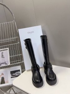 Celine思琳lisa同款骑士靴、好多明星网红上脚 无敌显瘦骑士靴高度17寸、进口意大利小牛皮皮质柔软 原版定制五金扣 鞋底厚5Cm左右、增高显腿细牛皮内里真