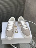 出厂 高品质 Dior 迪奥 平底运动鞋采用全刺绣标志性图案市场顶级品质国外专柜爆款非市场普通仿版 面料牛皮 内里进口透气网布 原版模具注胶Logo 磨砂五角星