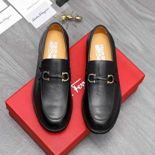 商品商标：Ferragamo 菲拉格慕 正装鞋 正码码数: 38-45 商品材料：精选 头层牛皮鞋面 牛皮内里原版大底