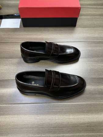 Balmain 巴尔曼 -高端品质 原单 -鞋面：开边珠小牛皮、品牌横担装饰、鞋丹起股车缝线 -内里：水染牛皮 -大底：Tpr橡胶 真皮；真皮组合成型大底 -超 - 点击图像关闭