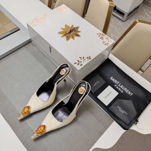 SAINT LAURENT ” SYL圣罗兰 顶级版本25SS众明星网红追捧的电镀性感弯形高跟，大宝石铁头拖鞋。SYL 2025官方VIP 贵宾版金花磁铁盒 认