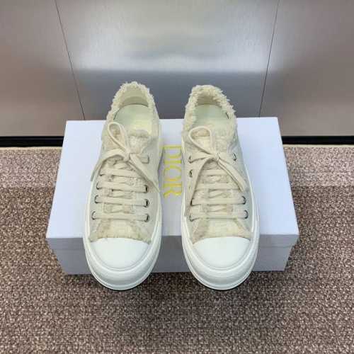工厂P价P女码 P400 男码 P420 Dior 迪奥早春最新情侣款厚底绑带低帮休闲鞋 Walk’N Dior Oblique 暗花字母Logo提花刺绣图案拼