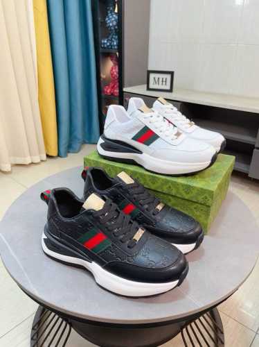 gucci 古奇新款系带休闲男鞋抢先上市，材料做工完胜市场所有版本 最高品质出货头层牛皮配进口原版穿孔材料真皮内里，私模软质大底，上脚舒适度高、进口专用材料凸显