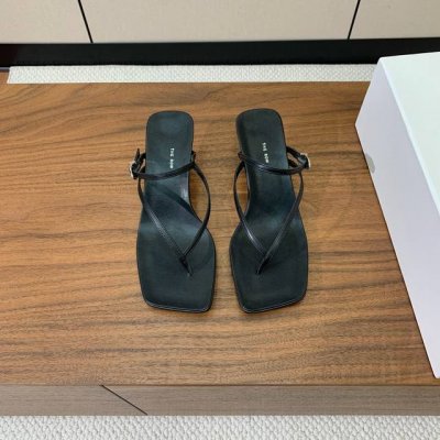 The Row 夹脚拖鞋 极简又百搭 原版小牛皮 真皮大底 跟高5.5Cm 码数 34-41 34 40 41定制不退换 批